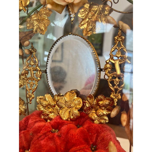 19th-C.French Victorian Bridal Wedding Glass Cloche For Sale - Image 9 of 16