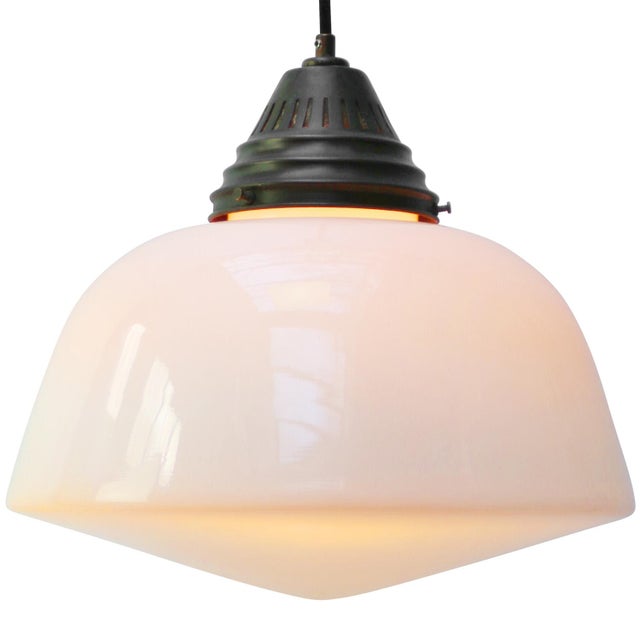 1920s Art Deco white opaline glass pendant light Brass top, 2 meter black wire E27/E26 Up to 250V (Europe/UK Standard).The...