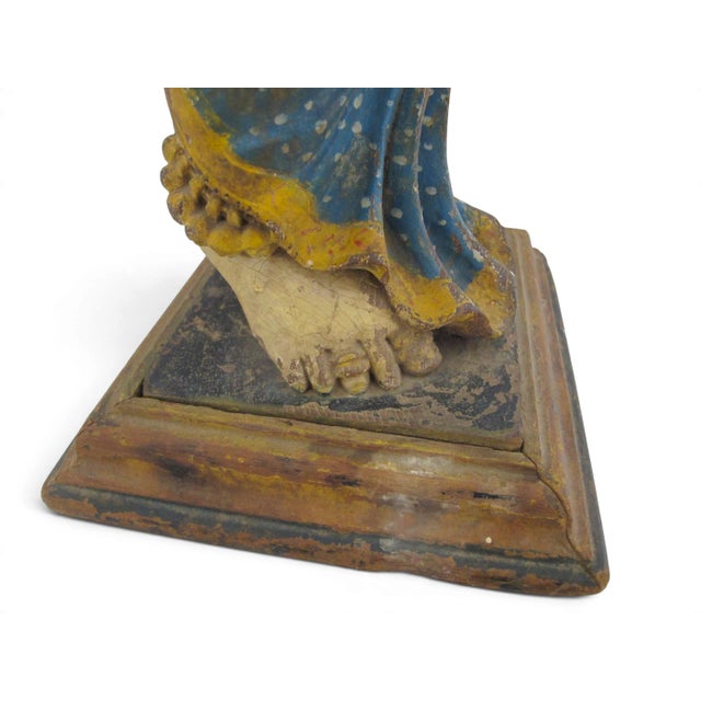 Indian Hindu Female Attendant Abhaya Mudra Carved Wood Folk Art Statue For Sale In Portland, OR - Image 6 of 12