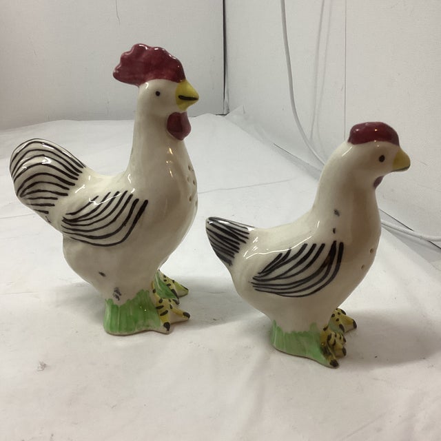 Shabby Chic 1980s Blue Ridge Pottery Rooster Hen Chicken Salt and Pepper Shaker Set- a Pair For Sale - Image 3 of 7