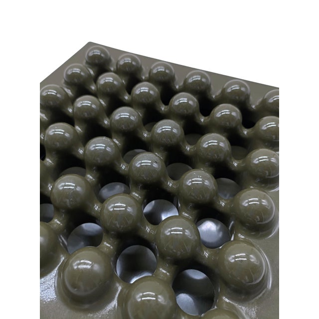 Olive Sistema 45 Green Ashtray by Ettore Sottsass for Olivetti Synthesis, 1970s For Sale - Image 8 of 9