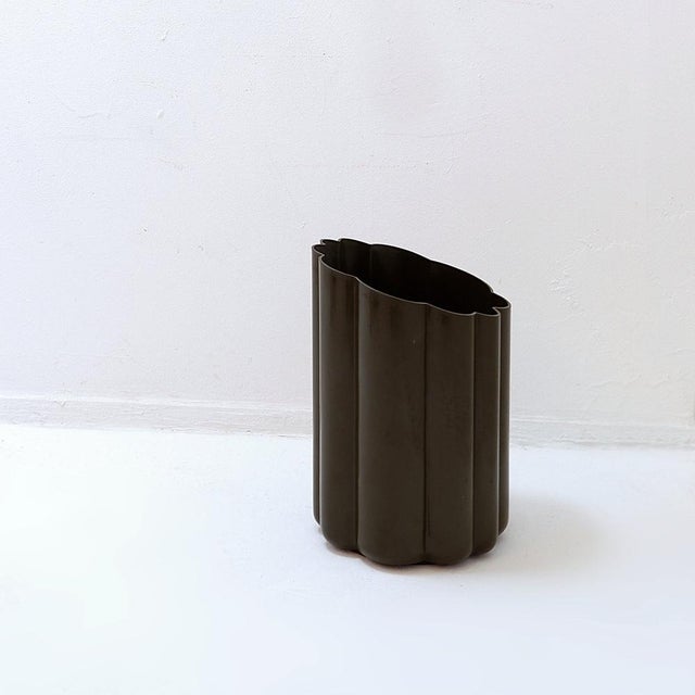 Plastic Vintage Wastepaper Basket by Sergio Asti for Bilumen, 1970s For Sale - Image 7 of 13