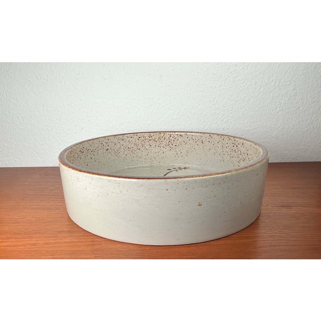 Large Mid-Century Modern Danish Studio Pottery Lilia Bowl by Haico Nitzsche for Søholm, 1960s For Sale - Image 4 of 18