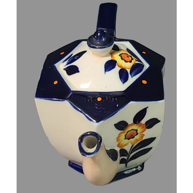 Early 20th Century Antique Hexagonal Hand Painted Floral Japanese "Moriyama" Tea Pot For Sale - Image 5 of 9