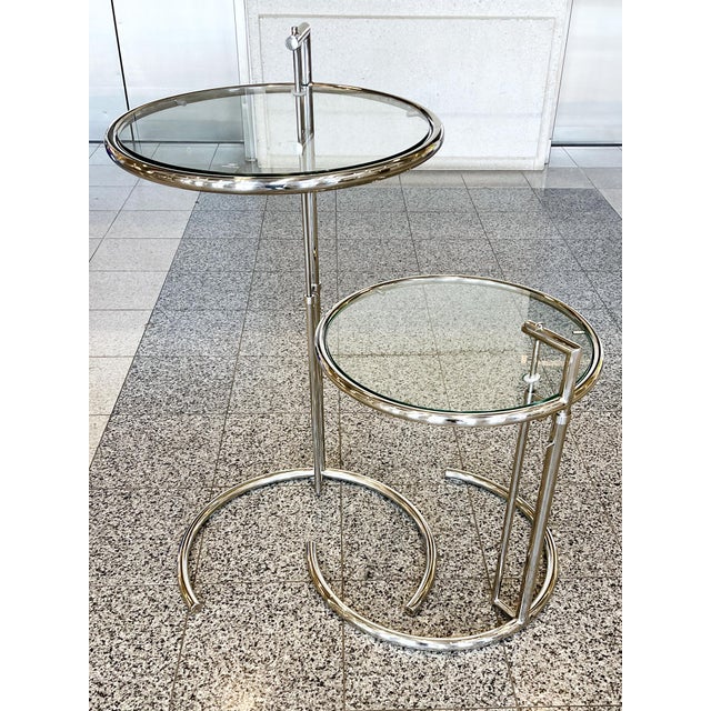 Chrome Late 20th Century Eileen Gray Style Round Chrome Steel & Glass Side Tables - A Pair For Sale - Image 8 of 11