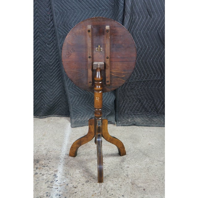 Vintage Federal Style Teak Stenciled Round Tilt Top Side Accent Table For Sale - Image 15 of 17