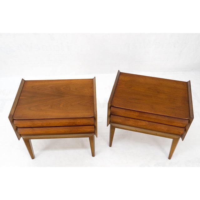 Mid 20th Century Pair Two Drawers Walnut Mid-Century Modern End Side Night Stands Tables Mint! For Sale - Image 5 of 17