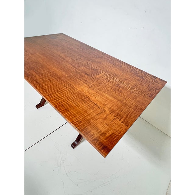 Artisanal Shaker Style Tiger Maple Dining Table by Gary Adriance, Massachusetts For Sale In Boston - Image 6 of 7