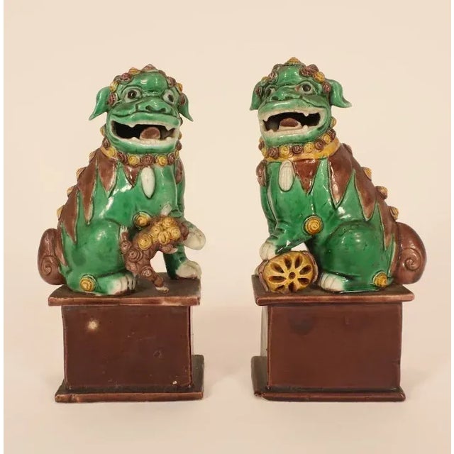 Ceramic 19th Century Chinese Export Porcelain Foo Dog - A Pair For Sale - Image 7 of 8