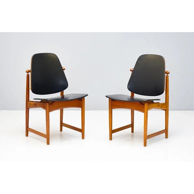 Brown Set of Danish Chairs in Teak and Leather by Arne Vodder for France and Daverkosen For Sale - Image 8 of 9