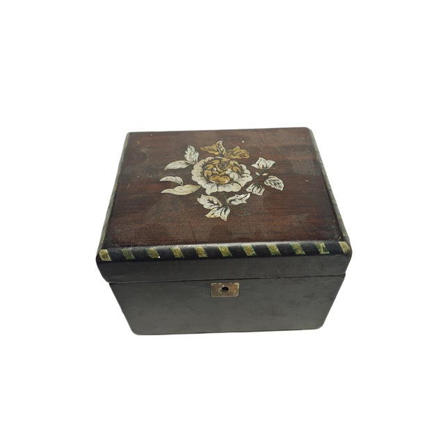 German Art Nouveau Box with Marquetry, 1900s For Sale - Image 18 of 18