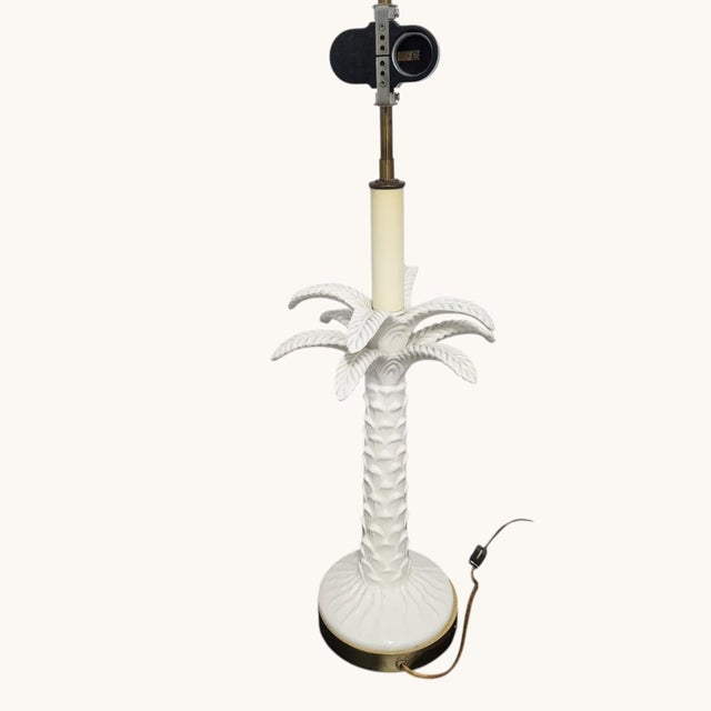 Mid-Century Modern Vintage Palm Beach Regency White Porcelain Palm Tree Table Lamp For Sale - Image 3 of 16