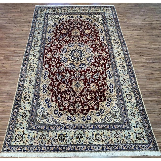 Hand-knotted Nain rug | Knot density: 6La 56 Raj (approx. 640.000 / m²) | Material: Cork wool with silk on cotton | Size:...