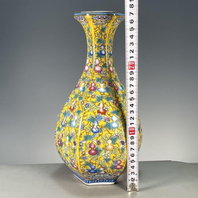 Chinese Chinese Yellow Ground Famille Rose Porcelain Hexagonal Vase With Gourd Motif For Sale - Image 3 of 9