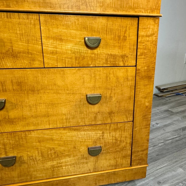 Mid-Century Modern White Ash Burl 11 Drawer Low Dresser by Lane Altivista For Sale - Image 3 of 12