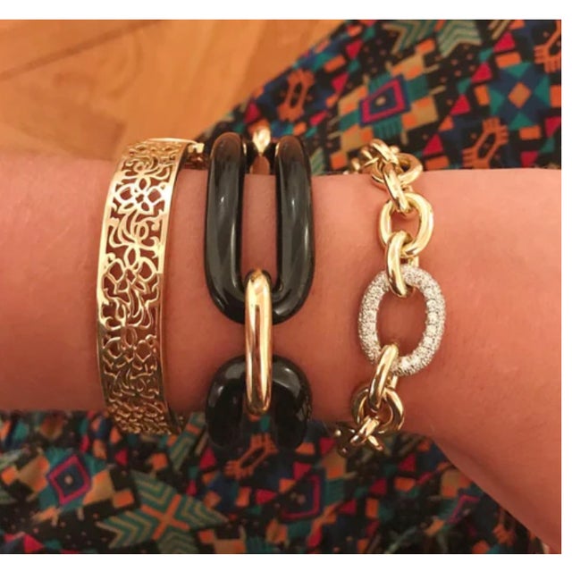 Andrew Clunn 18kt Yellow Gold and Onyx Tassel Ring With Diamonds For Sale In New York - Image 6 of 12