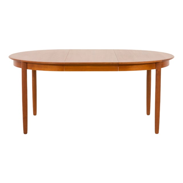 Scandinavian Round Extendable Table in Teak attributed to AB Möbelfabriken Linden, Horda, 1960s For Sale