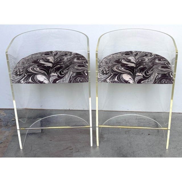Pair of 1970s Charles Hollis Jones (Attrib.) Lucite Barrel-Back Counter Stools A sleek and sculptural pair of 1970s...