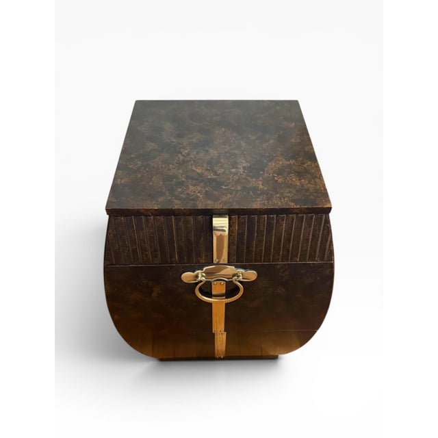 Mid-Century Modern 1960s Pair of John Widdicomb Barrel-Front Nightstands With Brass Strap Hardware For Sale - Image 3 of 18