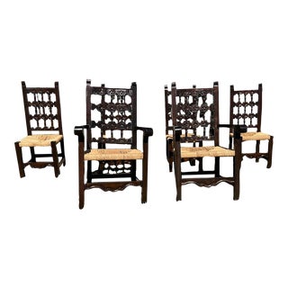 20th Century Vintage William and Mary Style Fruitwood Rush Seat Large Sized Dining Chairs. Set of 6 For Sale