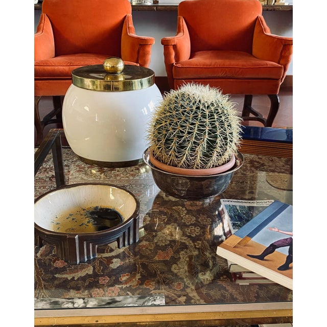 Hollywood Regency White Ceramic Bucket, Italy, Ca. 1970 For Sale - Image 6 of 13