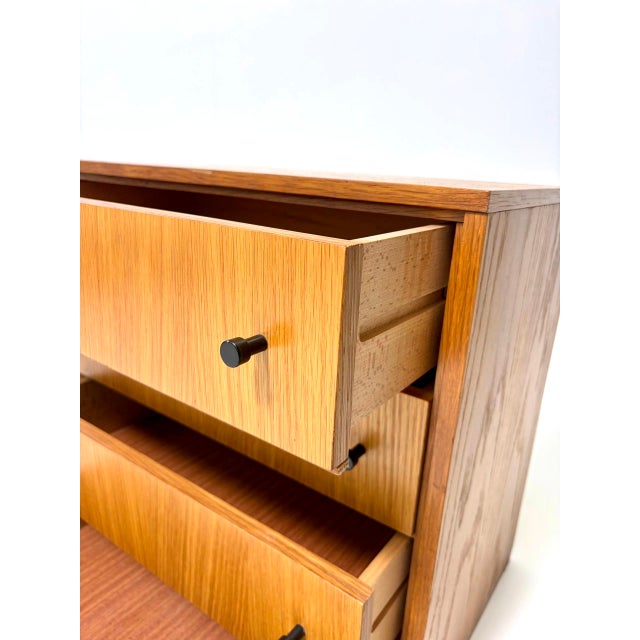 Vintage Chest of Drawers in Oak For Sale - Image 12 of 16