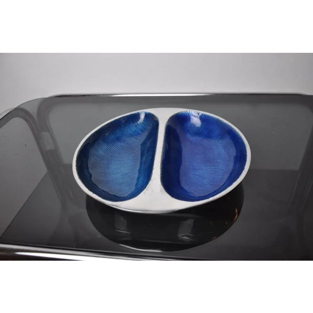 Superb brutalist ramekin designed and made by the artist david marshall in the 80s, spain. Large size ramekin, aluminum...