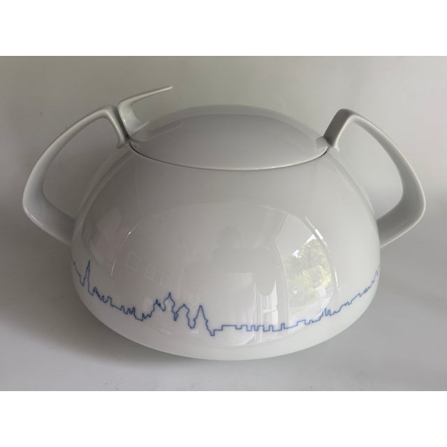 Early 21st Century Bauhaus TAC Big Cities Moscow Soup Tureen by Walter Gropius. Bjarke Ingels Group, Lars Holme Larsen, Kilo Design for Rosenthal , 1960s For Sale - Image 5 of 10