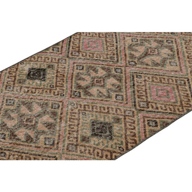 Rug & Kilim 1960s Vintage Zeki Müren Runner With All-Over Tribal Geometric Patterns For Sale - Image 4 of 7