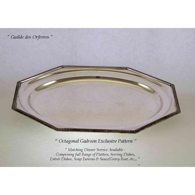Transitional 1970’s Vintage/New Silver Octagonal Oval Platter With Gadroon Applied Border For Sale - Image 3 of 11