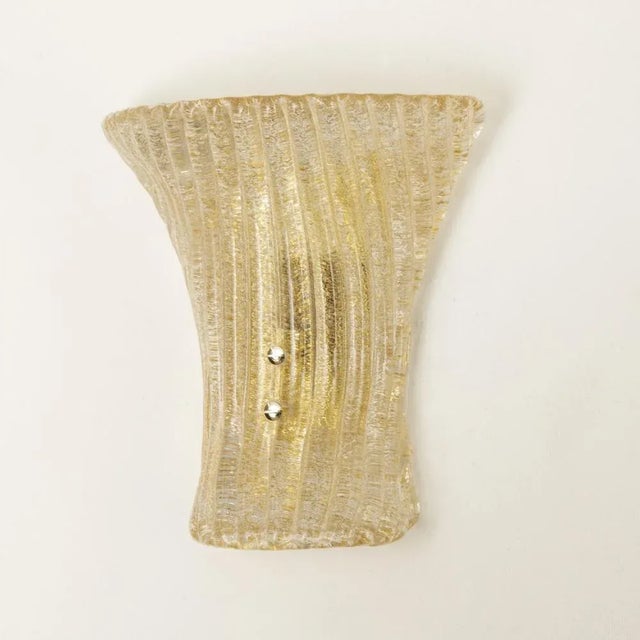 1970s Ribbed Amber and Golden Murano Glass Wall Lamp, 1960s For Sale - Image 5 of 10