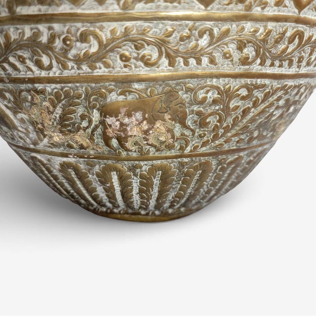 Large Indian Brass Jardinière with Elephant Handles, 1880 For Sale - Image 16 of 18