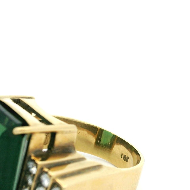1970s Emerald Cut Green Tourmaline and Diamond 18k Gold Statement Ring, Size 7.5 For Sale - Image 15 of 15