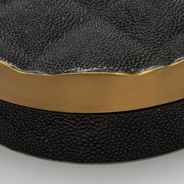 Set of 2 Quilted Boxes in Black Shagreen With Bronze Patina Brass by Kifu Paris For Sale - Image 9 of 9