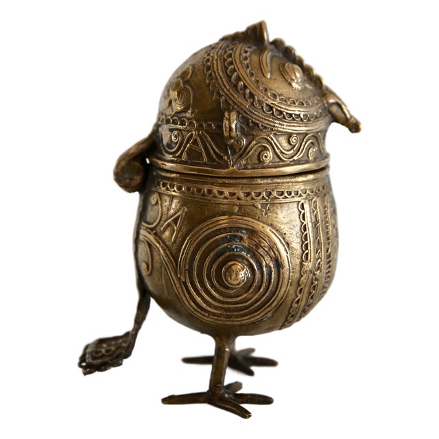 Indian Gilt Bronze Dhokra Owl Sculptural Box, Early 20th Century For Sale