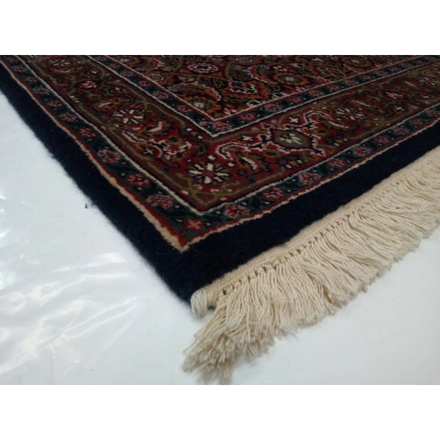 Indo Ferahan Runner Rug - 2′9″ × 11′1″ For Sale In New York - Image 6 of 7