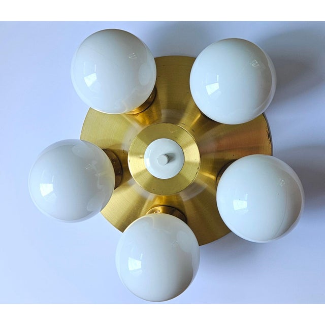 - rare type - space age - nice style of lighting - marked by label Up to 250V (Europe/UK Standard).The wiring of this item...