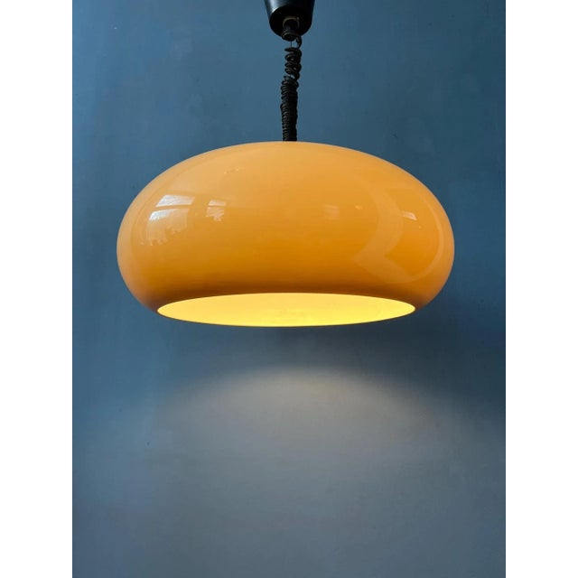 Space Age Ufo Mushroom Acrylic Glass Suspension Pendant Lamp For Sale - Image 5 of 11