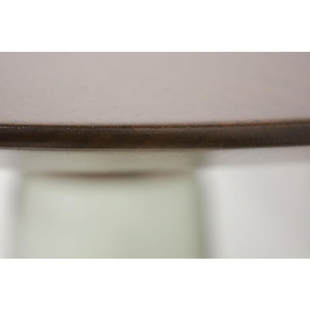 The Donghia Beaker Venetian Glass End Table at circa20c is an exquisite round side table featuring a tinted Venetian blown...