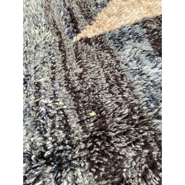 Contemporary Moroccan Wool Rug For Sale - Image 14 of 17