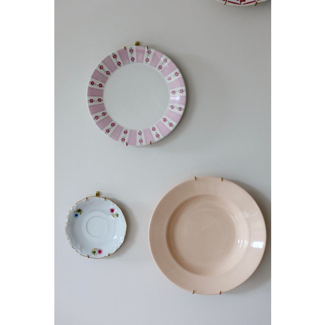 Wall Plates in Pink Earthenware, 1950s, Set of 7 For Sale - Image 4 of 9