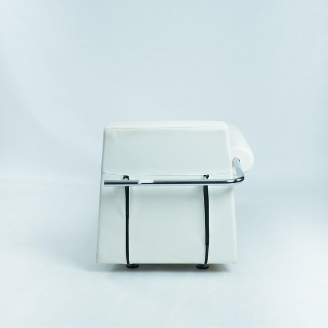 1980s Postmodern Dutch Chaise Lounge in White Leather and Tubular Steel from Rob Eckhardt, 1980s For Sale - Image 5 of 18