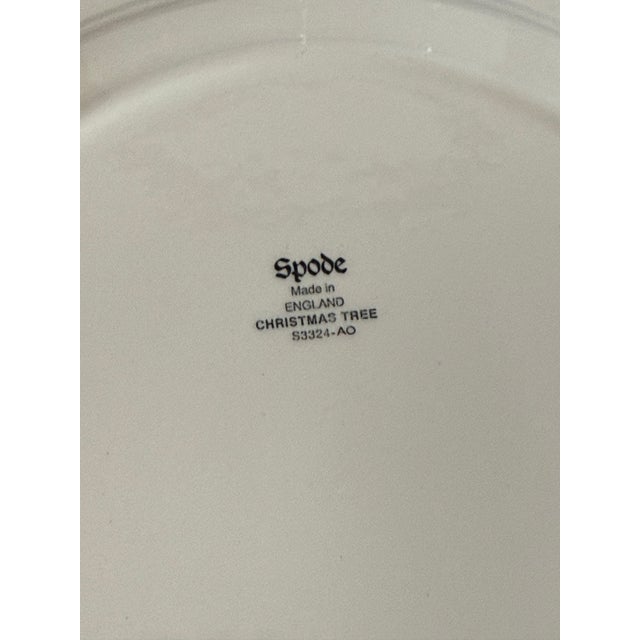 White Vintage Spode Christmas Tree Dinner Plates, Set of 9 For Sale - Image 8 of 9