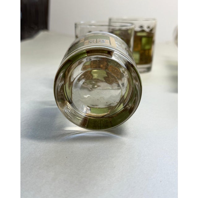 Vintage Mid-Century Modern Green & Gold Geometric Martini Pitcher & Glasses – 8-Piece Set For Sale - Image 11 of 15