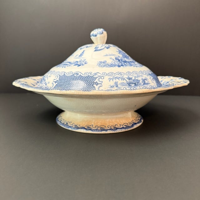 Allerton's of England Chinese Fine China Covered Vegetable Bowl For Sale - Image 4 of 16