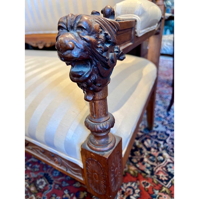1900 - 1909 Early 20th Century Finely Carved French Hall Bench With Lion Head Carvings For Sale - Image 5 of 7