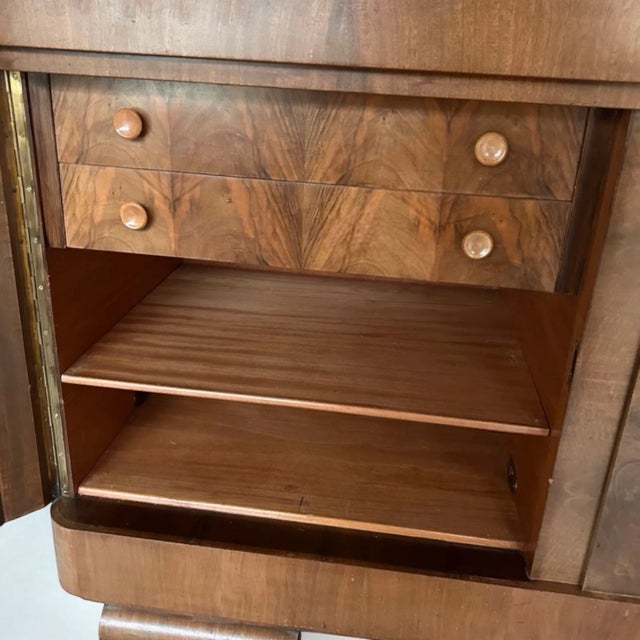 Brown German Art Deco Bauhaus Sideboard in Walnut Veneer For Sale - Image 8 of 10