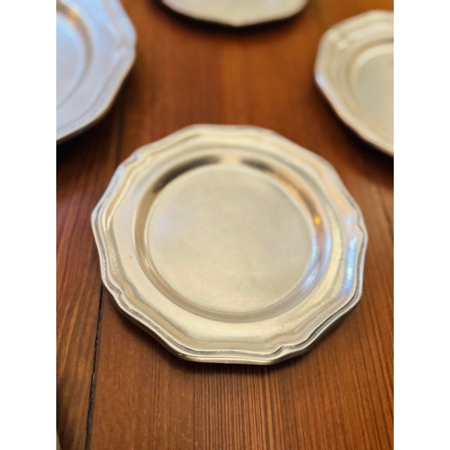 Vintage Pewter Plates- Plate Wall Set of 9 For Sale - Image 6 of 6