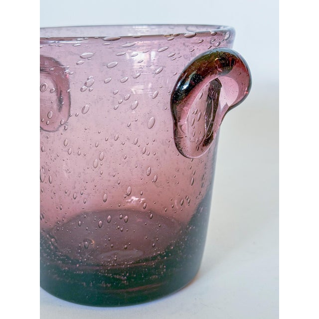 1980s Vintage La Verrerie De Biot French Amethyst Bubbled Blown Glass Ice Bucket, 1980s For Sale - Image 5 of 8