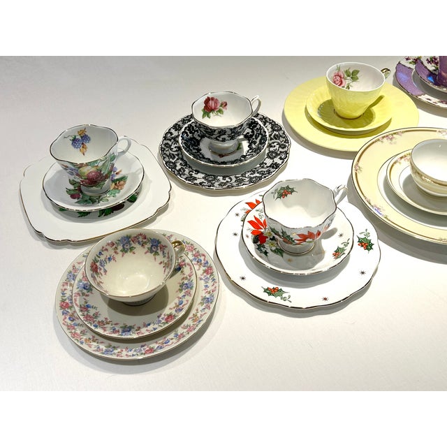 Traditional 6 Sets of Vintage Tea Cups, Saucers, and Plates For Sale - Image 3 of 18